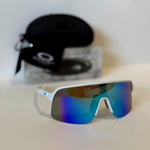 NEW (OO9463) Oakley Sutro Lite PRIZM Polarized White Frame - Picture 3 of 11